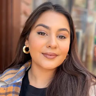 Valine Punamia profile