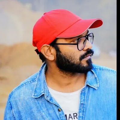 Vamshi Manda profile