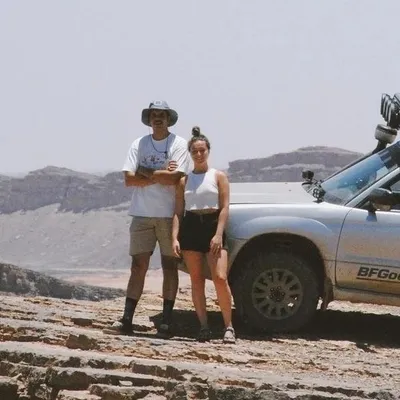 Van and Waves ⚡ 4x4 | VAN | OVERLAND profile