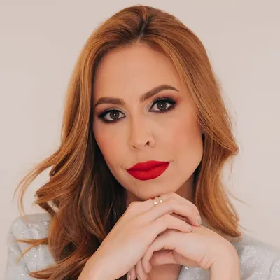 Vanessa Carra profile