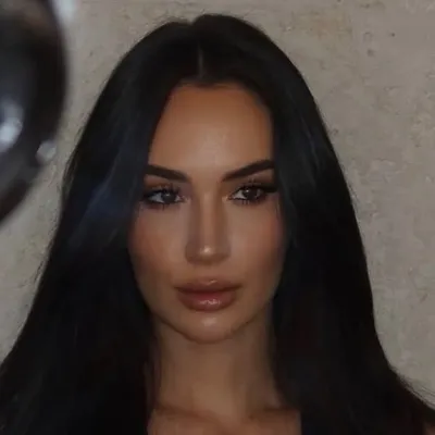 Vanessa Christine ♡ profile