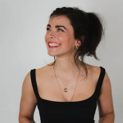 Vanessa Melzer PHOTOS & FILM profile
