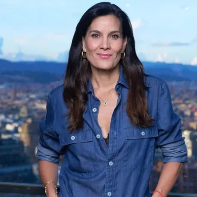 Vanessa De La Torre. profile