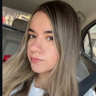 Vania H. Soto profile