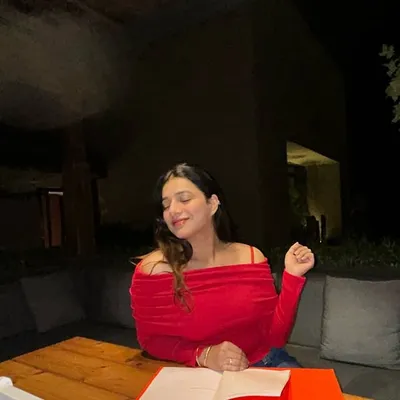 Vani Sharma🦋🧿
