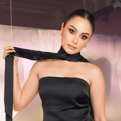Vanna Garcia | Beauty & Style profile