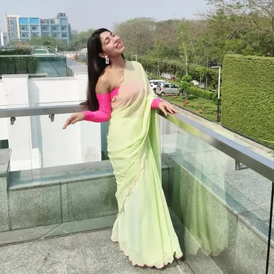 Vanshita Jain ♾️🌸 profile