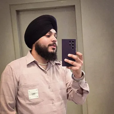 ਵਰਿੰਦਰ ਸਿੰਘ ਅਠਵਾਲ 🦅 profile
