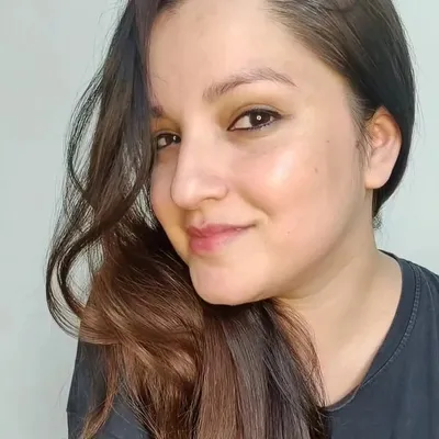 Dr. Varsha Dogra profile