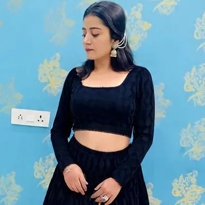 Varsha Dalal profile