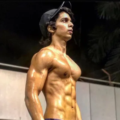 Varun Talwalkar profile