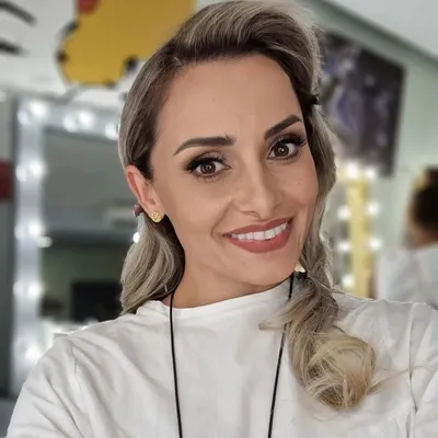 Vasiliki Millousi profile