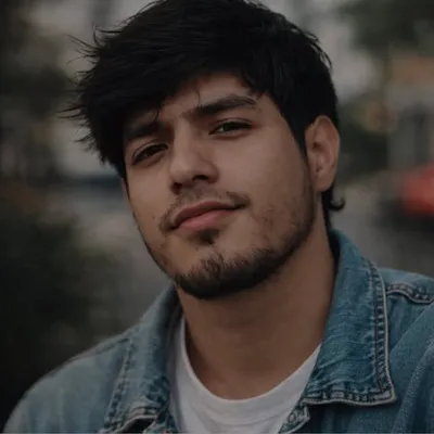 Vásquez Henry ☭ profile