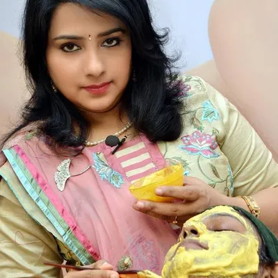 vasundhravisibledifference profile