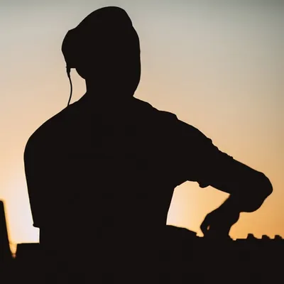 Victor Calderone profile