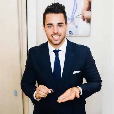 Ori Vechler profile