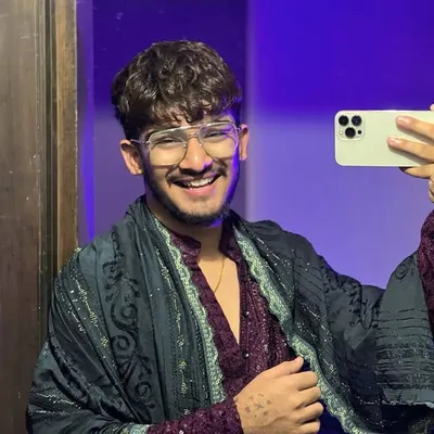 Ved Prajapati profile