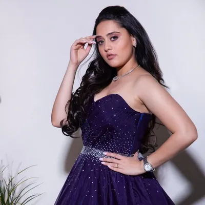 Vedangi Kulkarni Tilgulkar profile