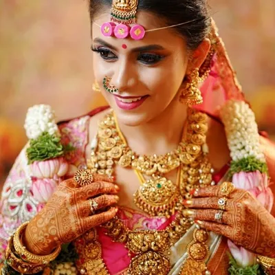 Veena photography1 profile