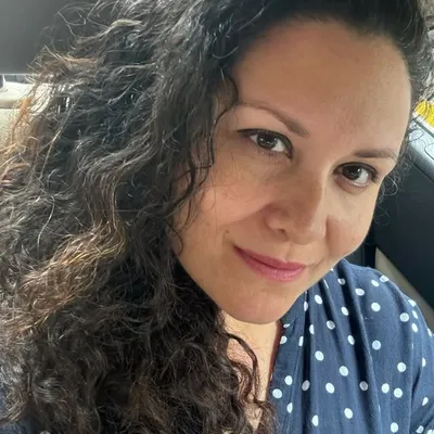 Veera Kapur profile