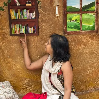 Susmitha (su-smi-tha) profile
