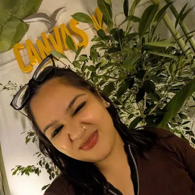 Vinni Rastogi ♥️ profile