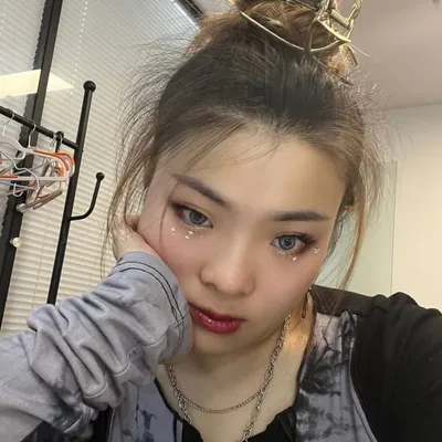 베네사 • 玩泥沙 🇲🇾 profile