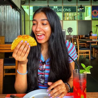 Rach | Dubai Food Blogger profile