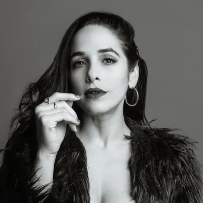 Veronica Alvarez profile