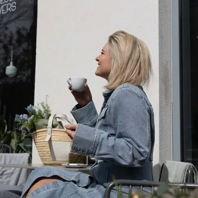 Veronika Harnolová profile