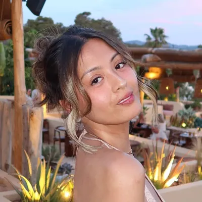 Vettina Villarica profile
