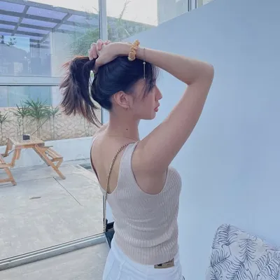 veve. profile