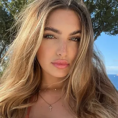 victoria profile