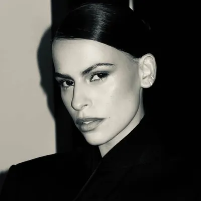 Victoria Burns profile