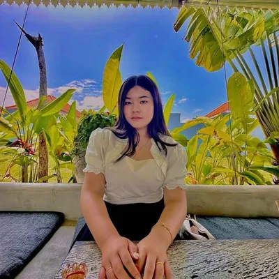 Vicella Lauwrenza profile
