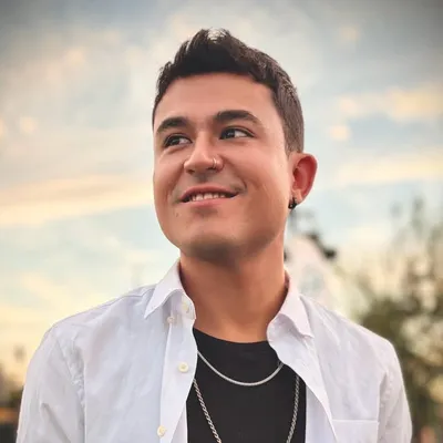 VICENTE BAEZA profile