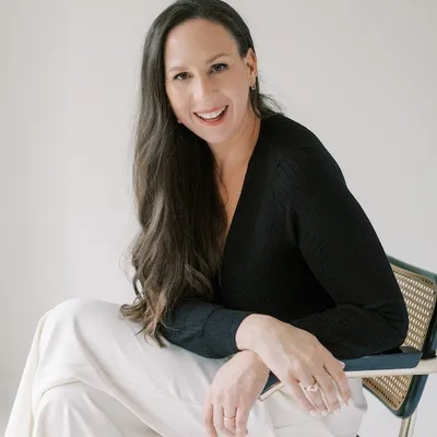 Vicki Grafton | DC Wedding Photographer profile