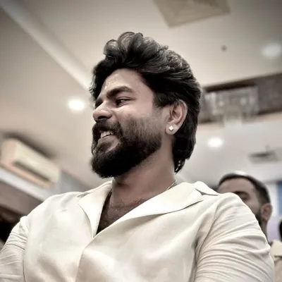 Mr.Vignesh Arumugam🤴🏼♌️ profile