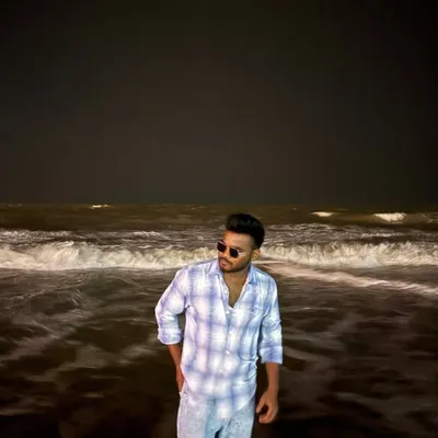Veer Gautam profile