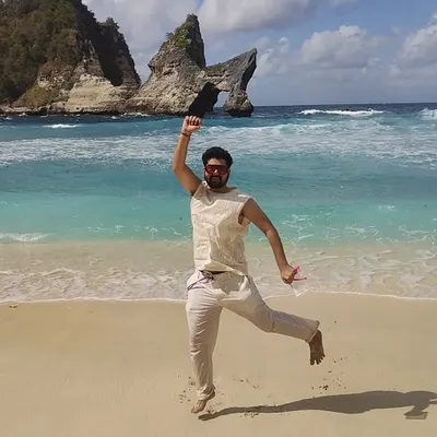 Creator and Artist - Hemantt Suroliya , Mumbai profile