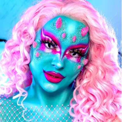 Vicky Pink profile