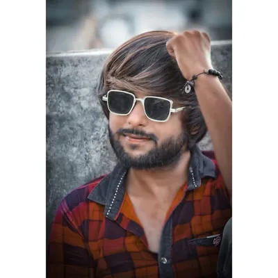 Vicky Suthar profile