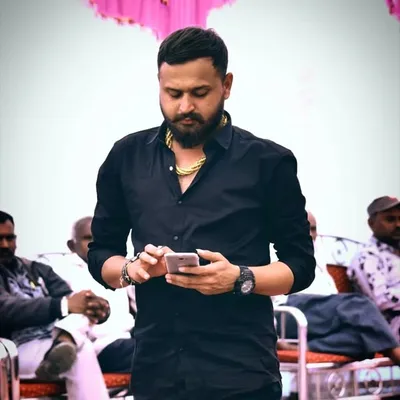 👑Mr.Zapadiya👑 profile