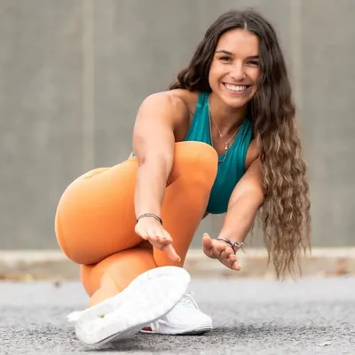 Vicky Plamenova profile