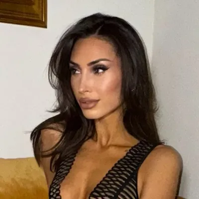 Victoria Agostini profile