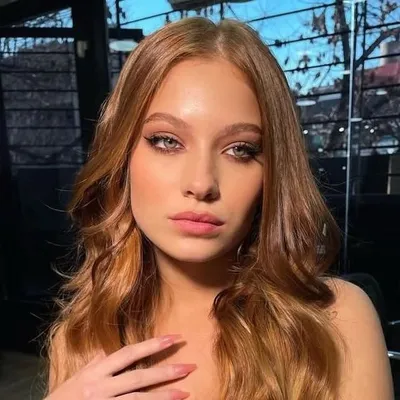 Victoria Biocca profile
