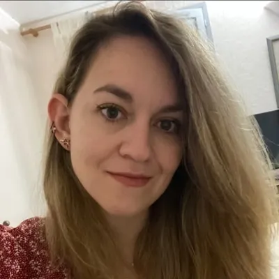 Vicky profile