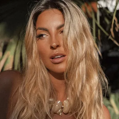 Victoria Dalloz profile
