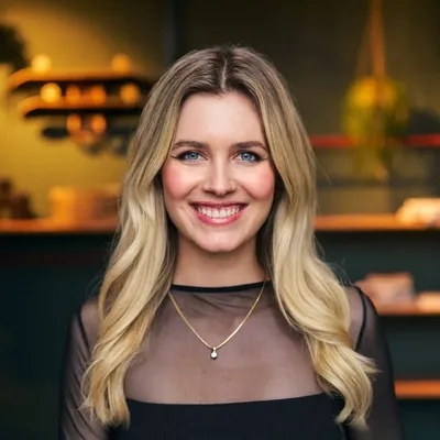 Victoria Effer profile