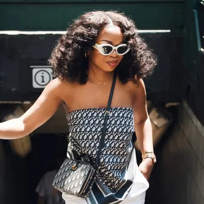 Victoria | Parisian chic profile